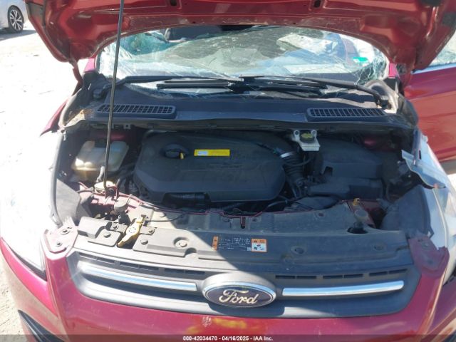 1FMCU9GX9GUC48318 Ford ESCAPE SE