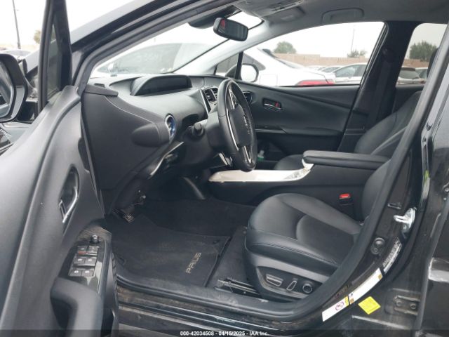 JTDKARFU5G3018264 Toyota Prius Four Touring