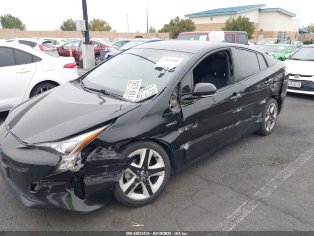 JTDKARFU5G3018264 Toyota Prius Four Touring