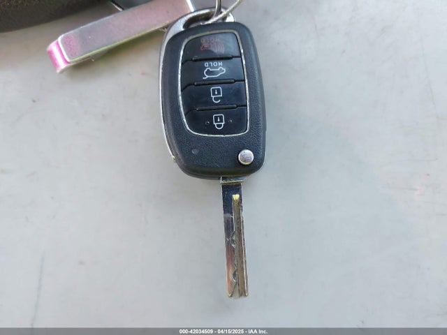 5XYZU3LB8HG408200 Hyundai Santa Fe Sport 2.4l