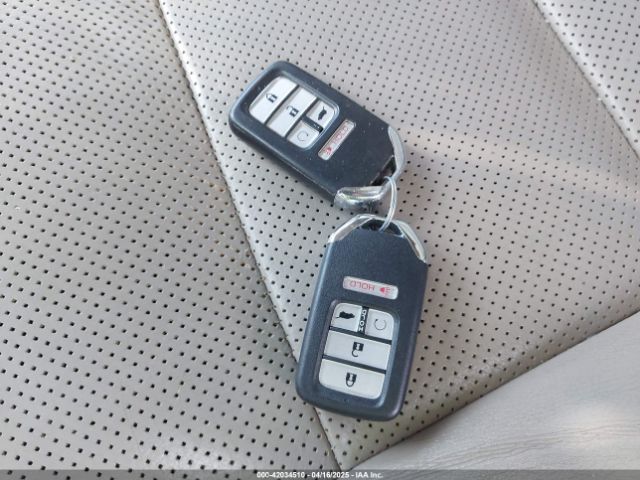 5FNYF6H04GB107072 Honda Pilot Elite