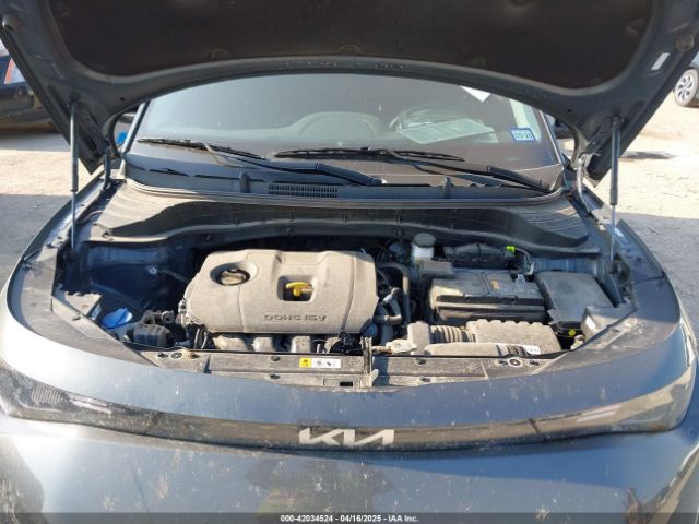 KNDJ23AU2R7917821 KIA SOUL LX