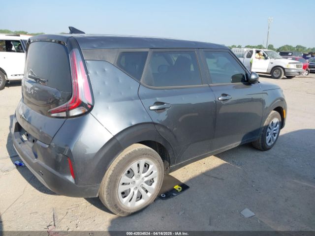 KNDJ23AU2R7917821 KIA SOUL LX