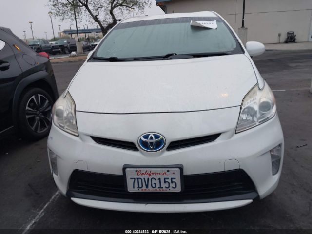 JTDKN3DU0E1759578 Toyota Prius Two