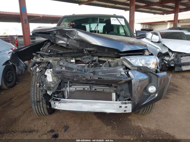 JTEZU5JR2K5210705 Toyota 4RUNNER SR5