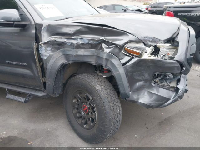 3TMCZ5AN1KM267271 Toyota Tacoma Trd Off Road