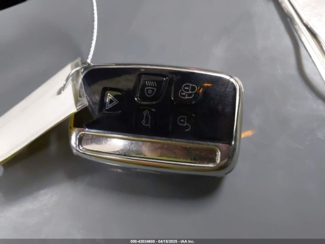 SADCJ2FX2JA270177 Jaguar F-pace 25t Premium
