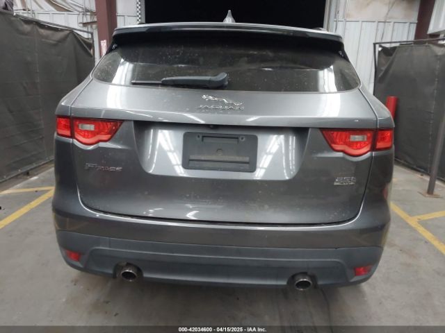 SADCJ2FX2JA270177 Jaguar F-pace 25t Premium