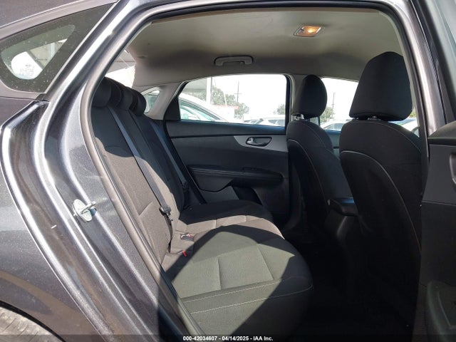 3KPF24AD6ME387387 KIA Forte Lxs
