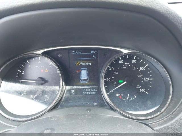 JN8AT2MT5GW017089 Nissan ROGUE SV