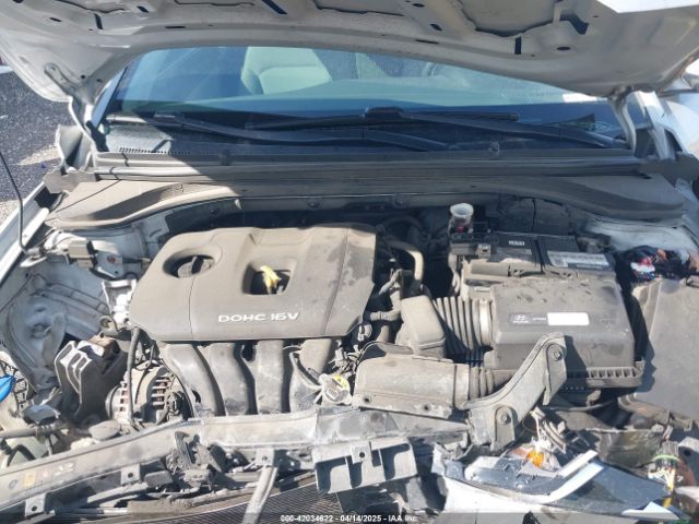 KMHD74LF4JU537819 Hyundai ELANTRA SE
