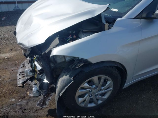 KMHD74LF4JU537819 Hyundai ELANTRA SE