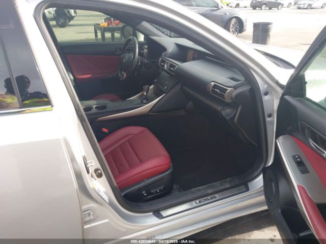 JTHBA1D2XG5022509 Lexus IS 200T