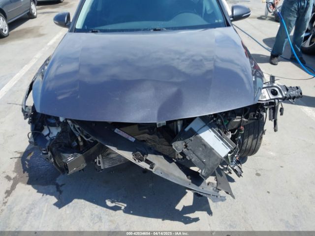 5XXGT4L39KG290775 KIA Optima S