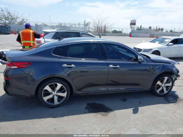 5XXGT4L39KG290775 KIA Optima S