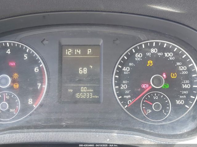1VWAT7A33FC047606 Volkswagen Passat 1.8t Wolfsburg Edition