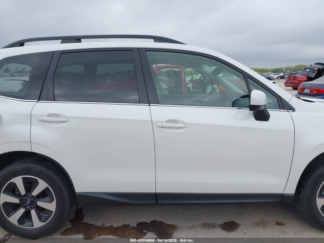 JF2SJARC3JH499678 Subaru Forester 2.5i Limited