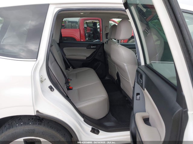 JF2SJARC3JH499678 Subaru Forester 2.5i Limited