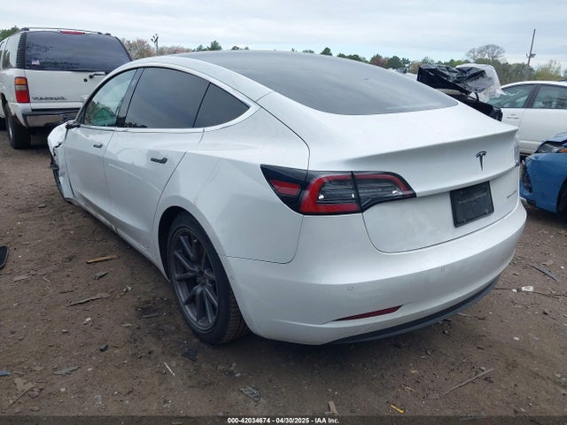 2020 TESLA MODEL 3 5YJ3E1EB0LF637491 Photo 2