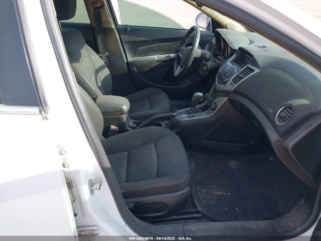 1G1PC5SB0E7124021 Chevrolet Cruze 1lt Auto