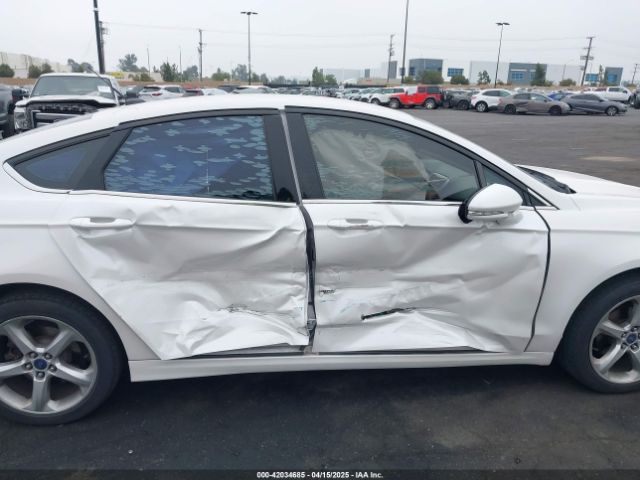 3FA6P0H97GR404812 Ford FUSION SE