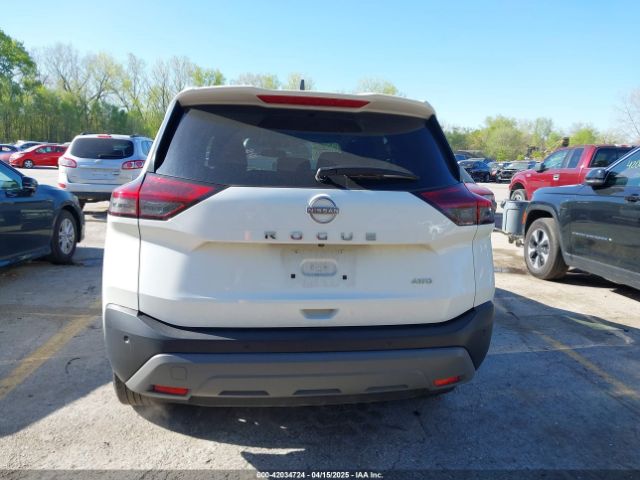 5N1BT3AB5PC888735 Nissan Rogue S Intelligent Awd