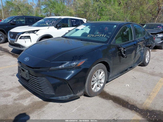 Toyota CAMRY LE 2025 4T1DAACK4SU513633 Image 2