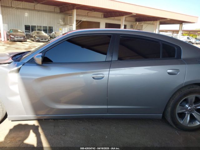 2C3CDXBG7FH863004 Dodge Charger Se