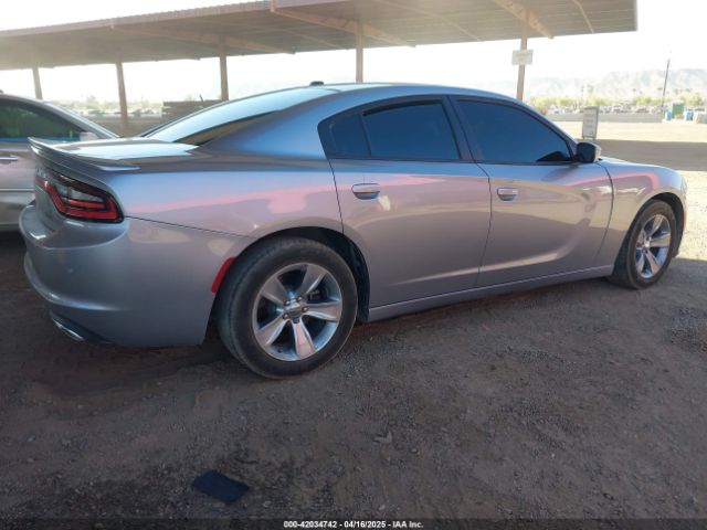 2C3CDXBG7FH863004 Dodge Charger Se
