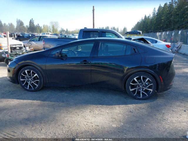 JTDACACU1R3038672 Toyota Prius Prime Xse