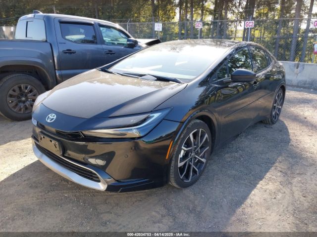 JTDACACU1R3038672 Toyota Prius Prime Xse