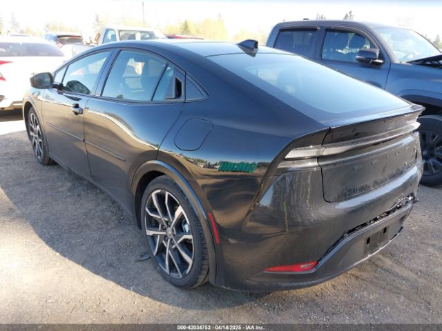 JTDACACU1R3038672 Toyota Prius Prime Xse