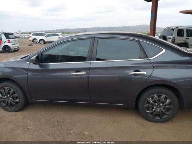3N1AB7AP8EL698082 Nissan SENTRA SV