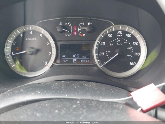 3N1AB7AP8EL698082 Nissan SENTRA SV