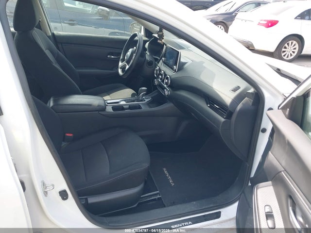 3N1AB8CV3NY234699 Nissan Sentra Sv Xtronic Cvt