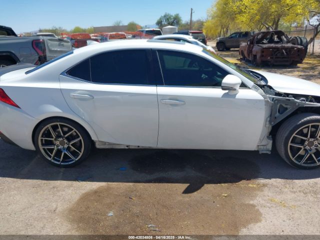 JTHBA1D28G5037445 Lexus IS 200T
