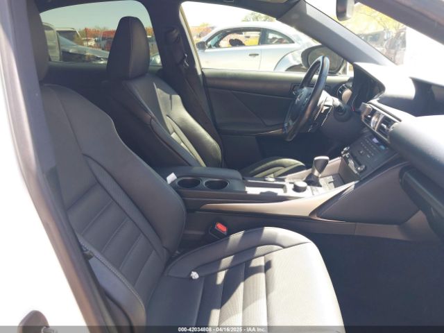 JTHBA1D28G5037445 Lexus IS 200T