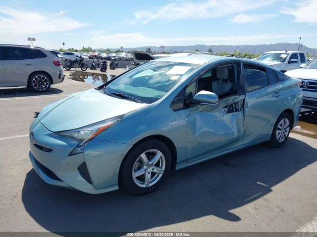 JTDKBRFUXJ3066430 Toyota Prius Two