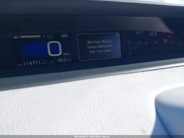 JTDKBRFUXJ3066430 Toyota Prius Two