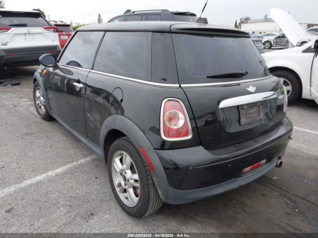 2013 MINI HARDTOP WMWSU3C54DT371878 Photo 2