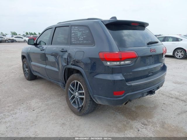 2017 JEEP GRAND CHEROKEE 1C4RJFLT2HC707592 Photo 2