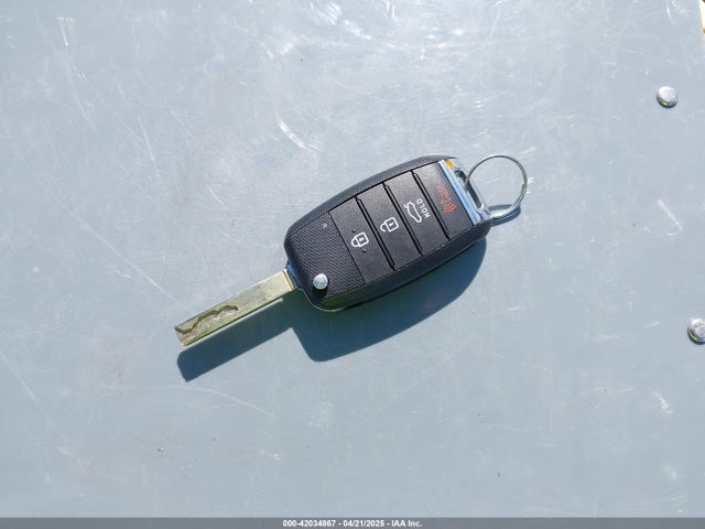 3KPA24AD3LE288762 KIA RIO S