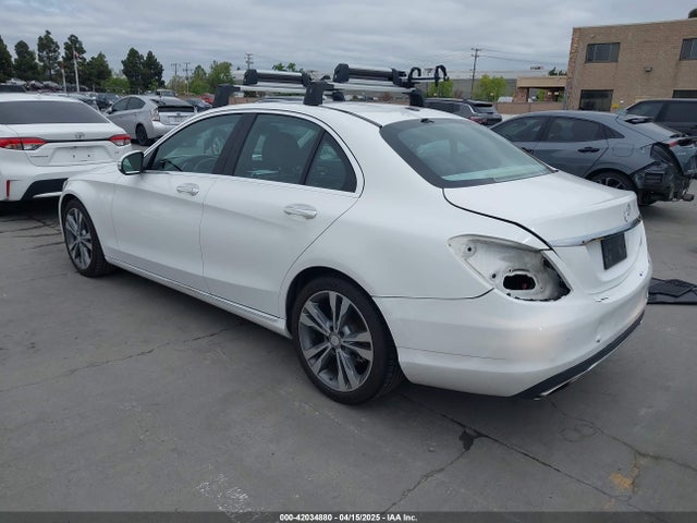 55SWF4KB2FU035579 Mercedes-Benz C 300 4matic/luxury 4matic/sport 4matic
