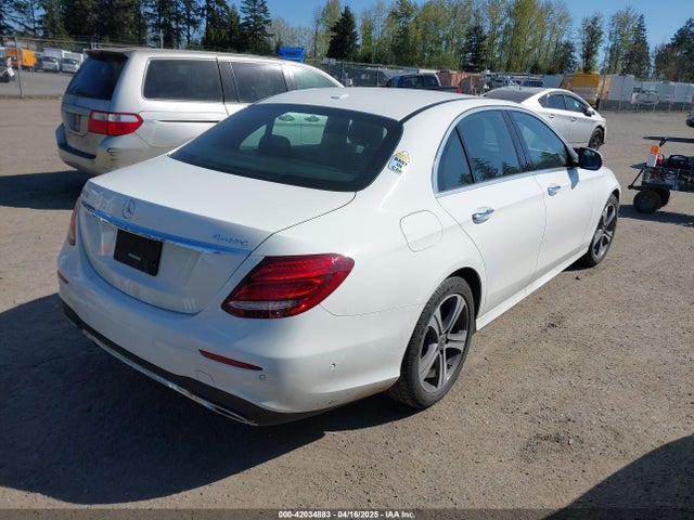 WDDZF4KBXKA592814 Mercedes-Benz E 300 4matic