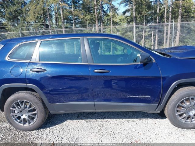 1C4PJMAB6EW286539 Jeep Cherokee Sport