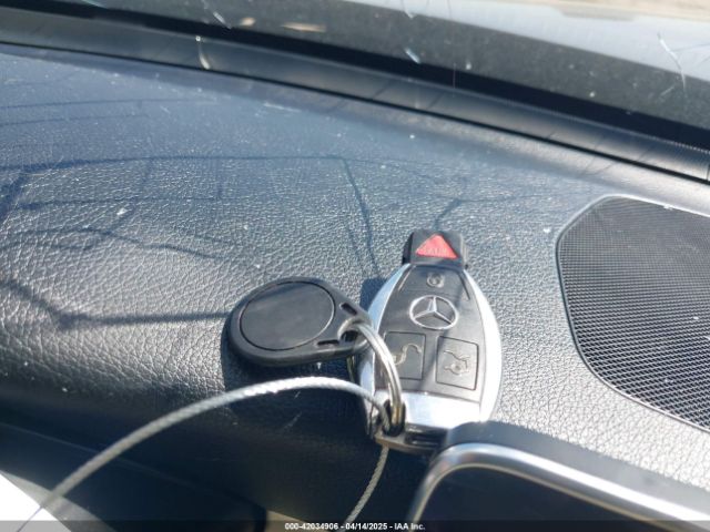 WDC0G4KBXHF203935 Mercedes-Benz Glc 300 4matic