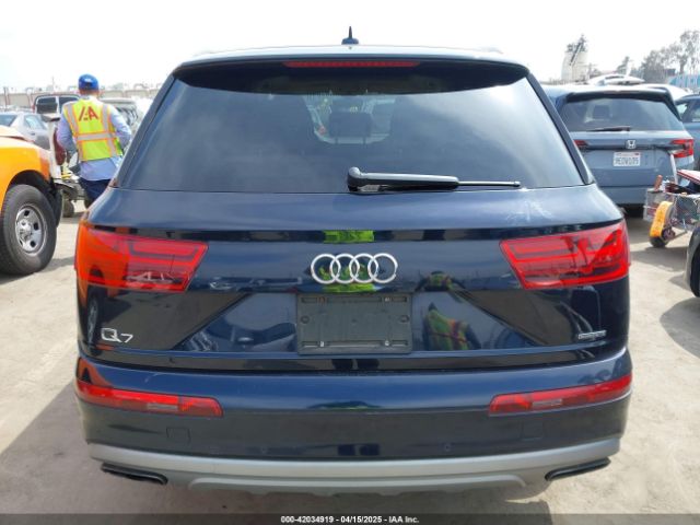 WA1LHAF71JD015269 Audi Q7 2.0t Premium