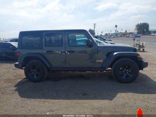1C4HJXDN2LW261730 Jeep Wrangler Unlimited Sport S 4x4