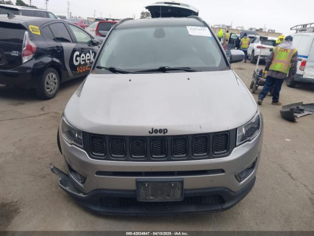 3C4NJCBB7KT617761 Jeep Compass Altitude Fwd