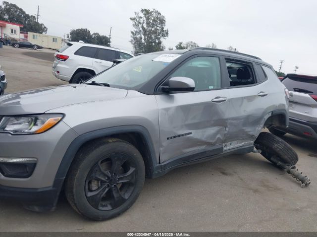 3C4NJCBB7KT617761 Jeep Compass Altitude Fwd